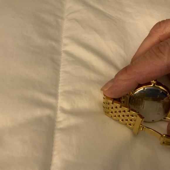 MICHELE SEREIN GOLD WATCH - Picture 3 of 7